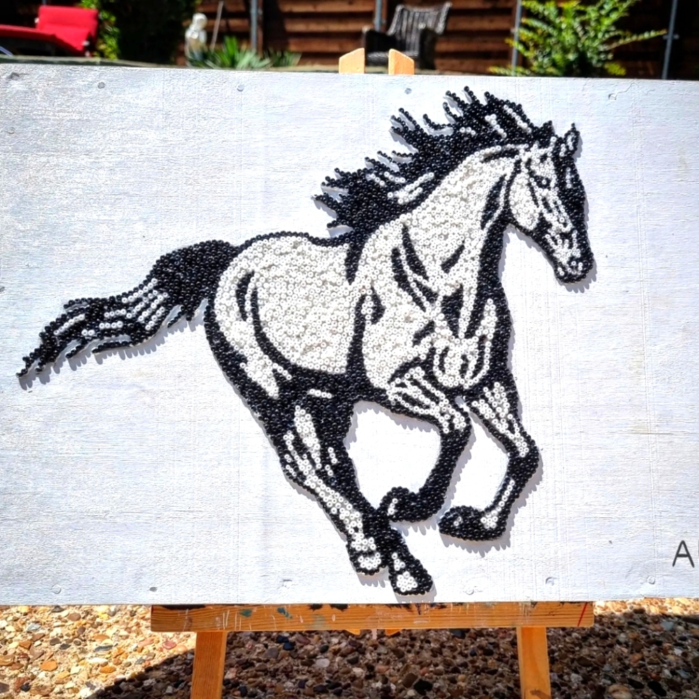 Mustang - Horse beadwork